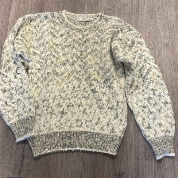 Other - Eaton Size s Vintage Sweater - Acrylic/nylon